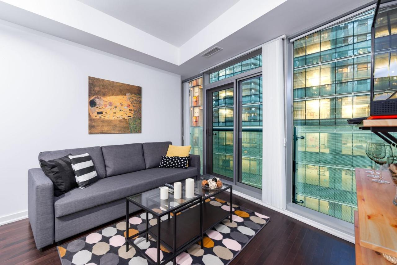 The York Boutique Suites Toronto Luaran gambar