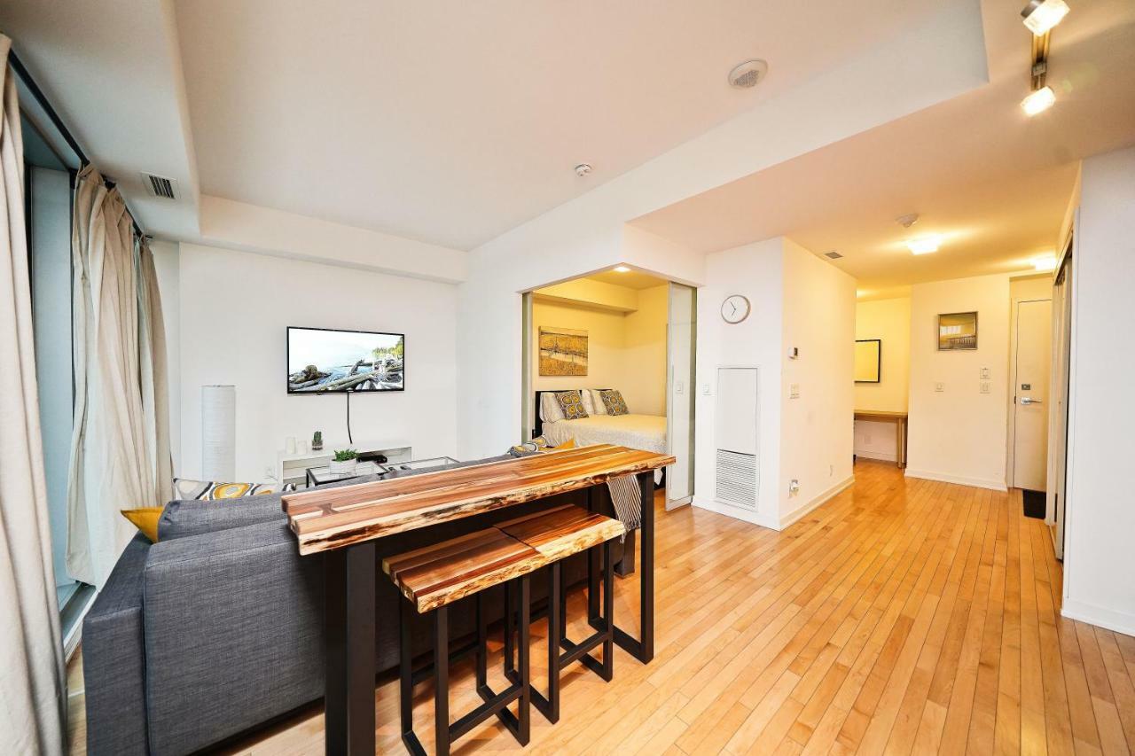 The York Boutique Suites Toronto Luaran gambar