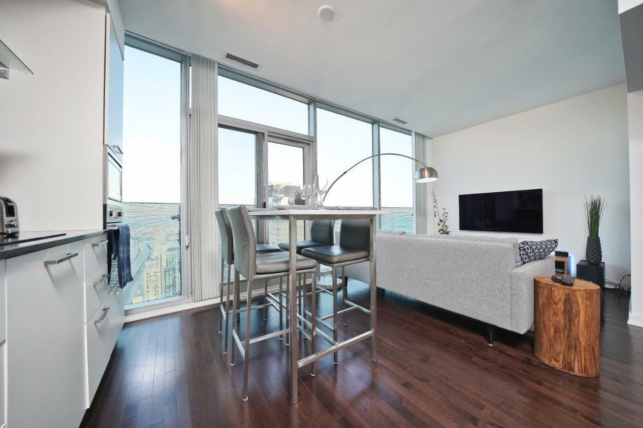 The York Boutique Suites Toronto Luaran gambar