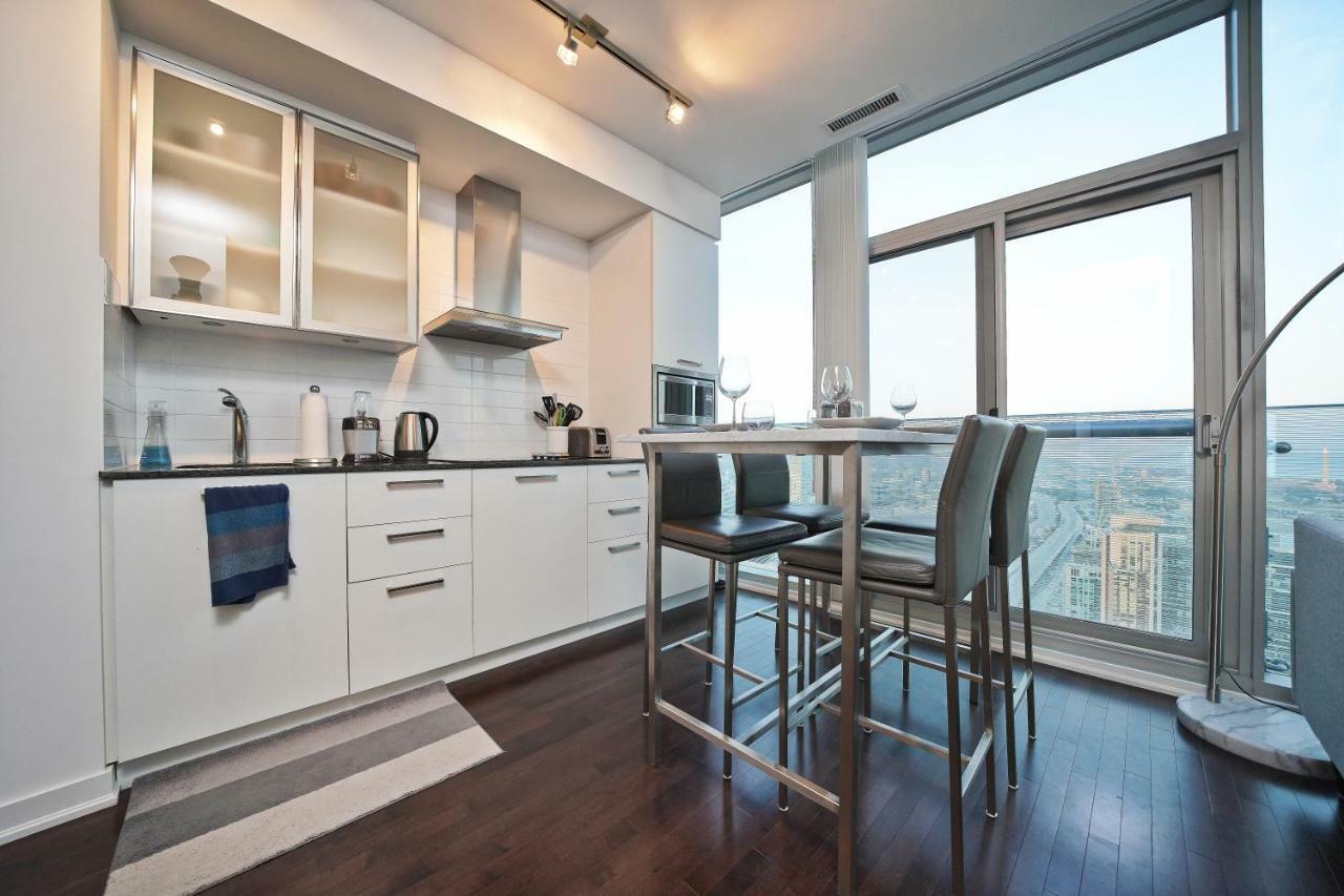 The York Boutique Suites Toronto Luaran gambar