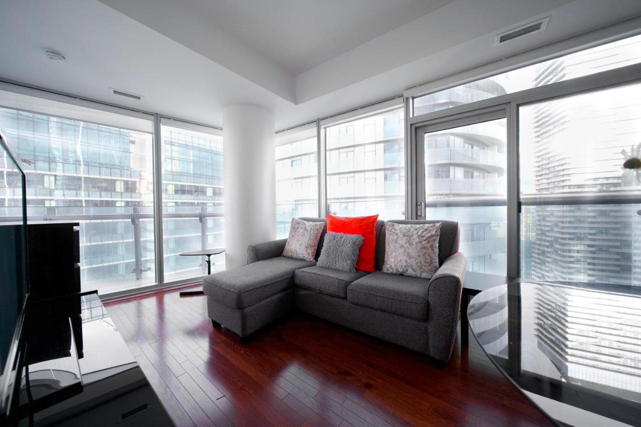 The York Boutique Suites Toronto Luaran gambar
